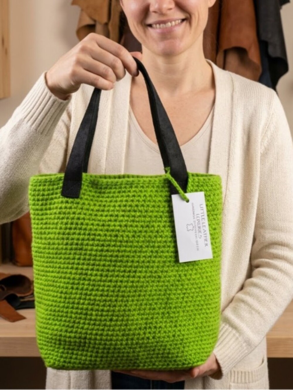 NWT! Handmade Crochet Acrylic Green Bucket Bag Black Genuine Leather Handles